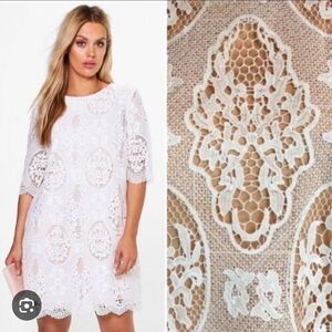 Boohoo White Sheath Mini Dress with 3/4 Sleeves